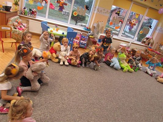 Grafika #35: Światowy Dzień Pluszowego Misia