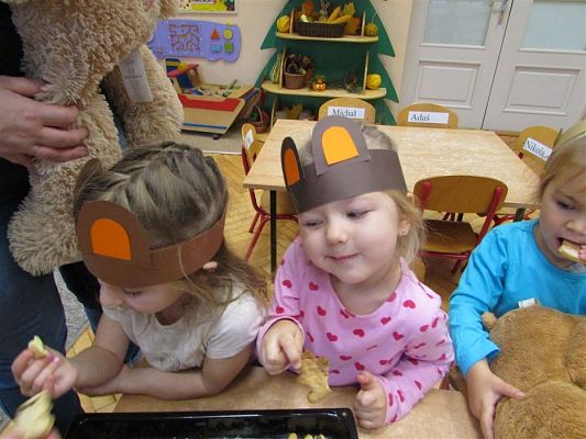 Grafika #49: Światowy Dzień Pluszowego Misia