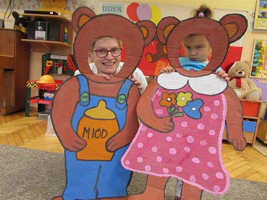 Grafika #68: Światowy Dzień Pluszowego Misia