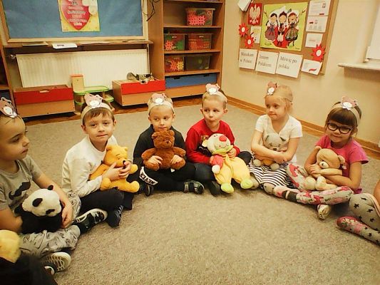 Grafika #72: Światowy Dzień Pluszowego Misia