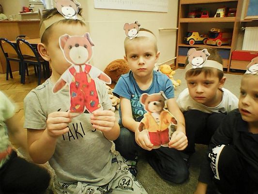 Grafika #75: Światowy Dzień Pluszowego Misia