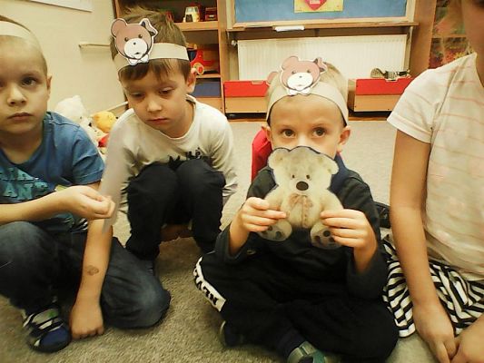 Grafika #77: Światowy Dzień Pluszowego Misia