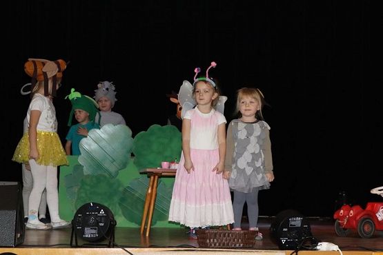 Grafika #11: 19.11.2018 Występ dzieci z gr.III na Konferencji "Stop przemocy"