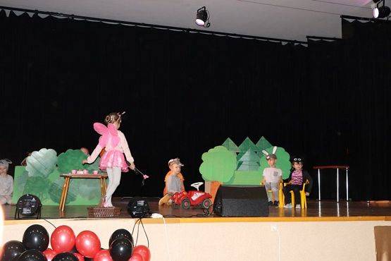 Grafika #15: 19.11.2018 Występ dzieci z gr.III na Konferencji "Stop przemocy"