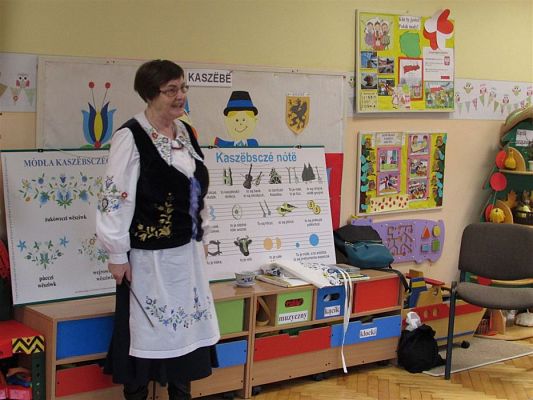 Grafika #4: 14.11.2018 Zajęcia edukacyjne - "Spotkanie z Kaszubami"