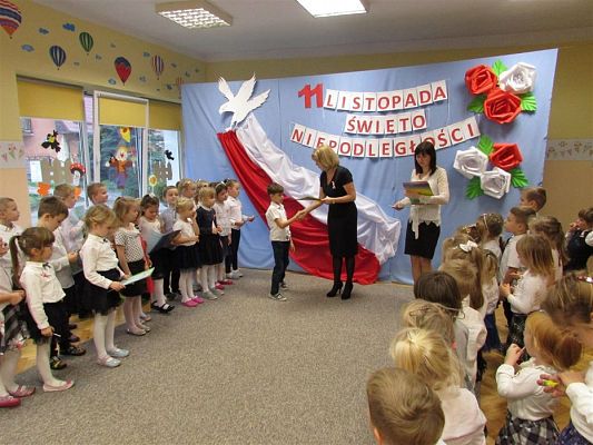 Grafika #6: Wręczenie nagród w konkursie plastycznym "Wolna Ojczyzna"