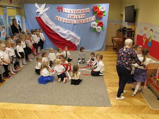 Grafika #40: 09.11.2018 Obchody Narodowego Święta Niepodległości