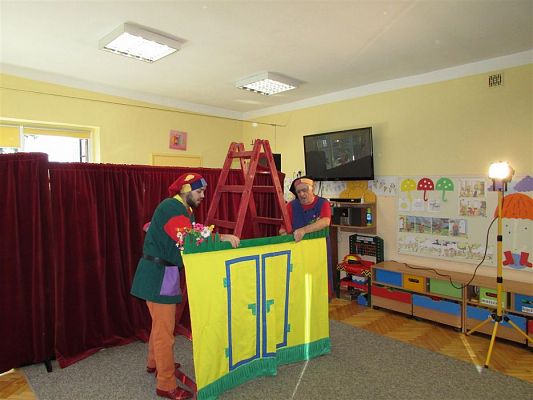 Grafika #6: 24.10.2018 "Lulek i Pulek w teatrze"