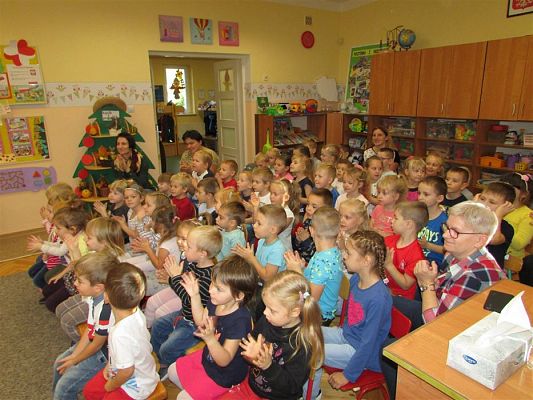 Grafika #7: 24.10.2018 "Lulek i Pulek w teatrze"