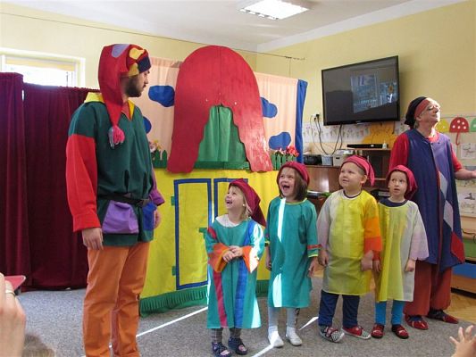 Grafika #21: 24.10.2018 "Lulek i Pulek w teatrze"