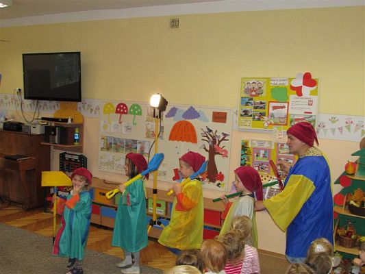 Grafika #26: 24.10.2018 "Lulek i Pulek w teatrze"