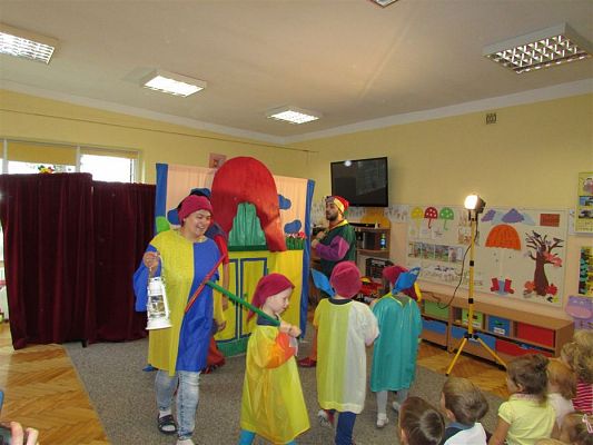 Grafika #27: 24.10.2018 "Lulek i Pulek w teatrze"