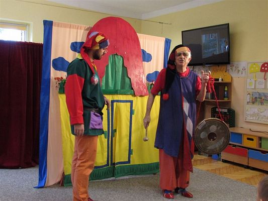 Grafika #31: 24.10.2018 "Lulek i Pulek w teatrze"