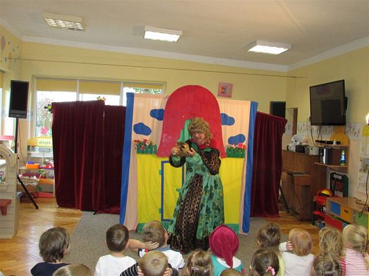 Grafika #32: 24.10.2018 "Lulek i Pulek w teatrze"