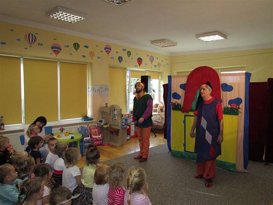 Grafika #54: 24.10.2018 "Lulek i Pulek w teatrze"