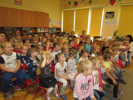 Grafika #55: 24.10.2018 "Lulek i Pulek w teatrze"