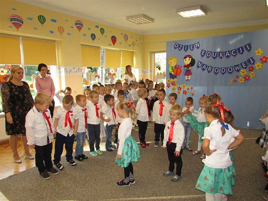 Grafika #48: 11.10.2018 Dzień Edukacji Narodowej w naszym przedszkolu
