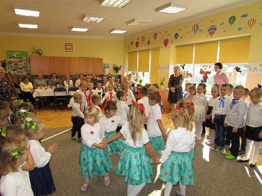 Grafika #52: 11.10.2018 Dzień Edukacji Narodowej w naszym przedszkolu