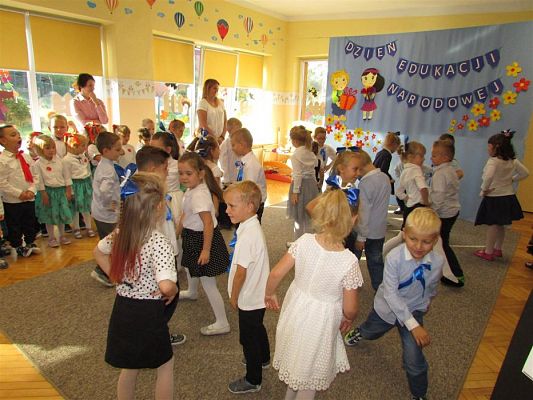 Grafika #59: 11.10.2018 Dzień Edukacji Narodowej w naszym przedszkolu