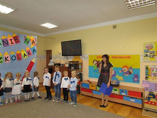 Grafika #13: 05.10.2018 Pasowanie na Przedszkolaka