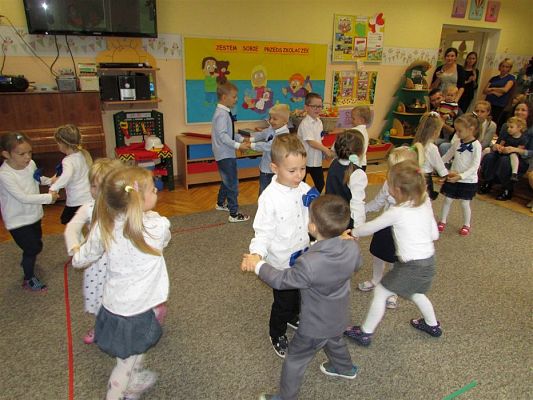 Grafika #27: 05.10.2018 Pasowanie na Przedszkolaka