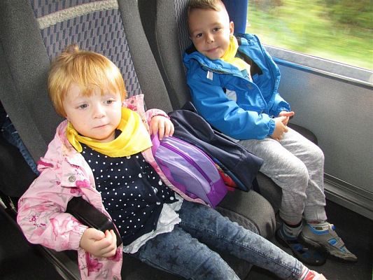 Grafika #0: 28.09.2018 Wyjazd do Teatru "Tęcza" w Słupsku na przedstawienie pt."Masza i Niedźwiedź"