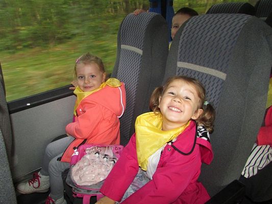 Grafika #4: 28.09.2018 Wyjazd do Teatru "Tęcza" w Słupsku na przedstawienie pt."Masza i Niedźwiedź"