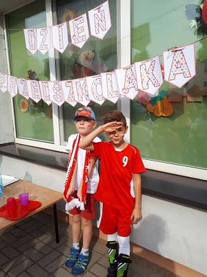 Grafika #77: 20.09.2018 "Piękna Nasza Polska Cała" - konkurencje sportowe pn."Biało-czerwoni"