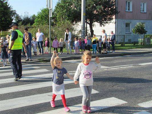 Grafika #9: 19.09.2018 Spotkanie z policjantem