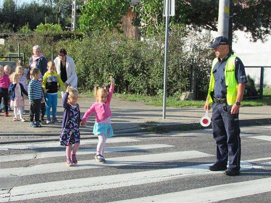 Grafika #16: 19.09.2018 Spotkanie z policjantem