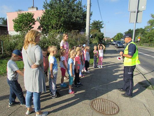 Grafika #28: 19.09.2018 Spotkanie z policjantem