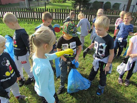 Grafika #11: 18.09.2018 Akcja &quot;Sprzątanie Świata&quot;