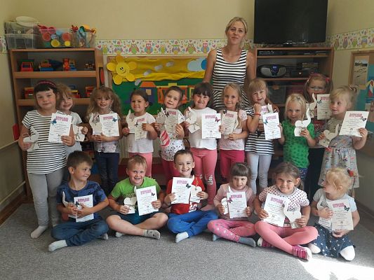 Grafika #41: Zakończenie zajęć kółka tanecznego "Tańczące Brzdące" w gr.II prowadzonych przez panią Annę Iwicką