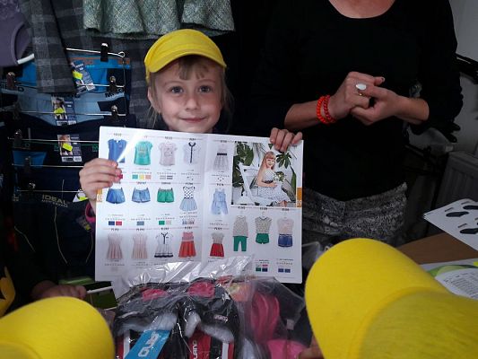 Grafika #3: 14.06.2018 Wizyta w sklepie odzieżowym u mamy Nikoli