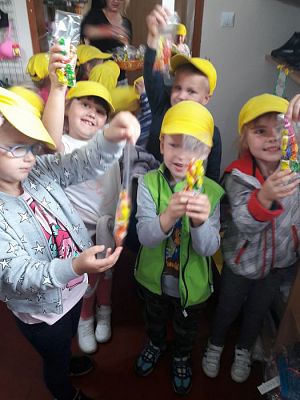 Grafika #11: 14.06.2018 Wizyta w sklepie odzieżowym u mamy Nikoli