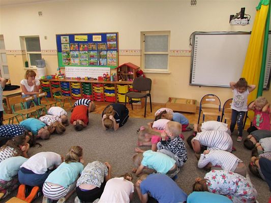 Grafika #17: 12.06.2018 Spotkanie z policjantką nt."Bezpieczne wakacje"