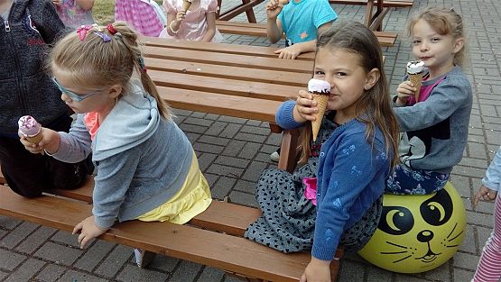 Grafika #17: 04.06.2018 Dzień Dziecka gr.I i II cz.II