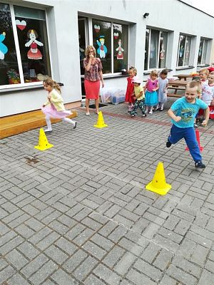 Grafika #83: 04.06.2018 Dzień Dziecka gr.I i II cz.II