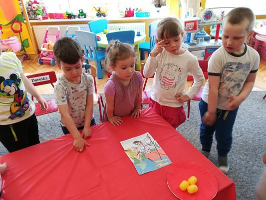 Grafika #12: 27.04.2018 Quiz wiedzy o Polsce w gr. I