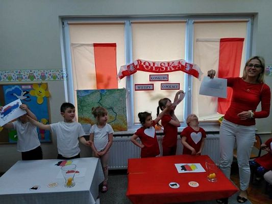 Grafika #18: 27.04.2018r. Cykl zajęć Polska moj kraj w gr. II