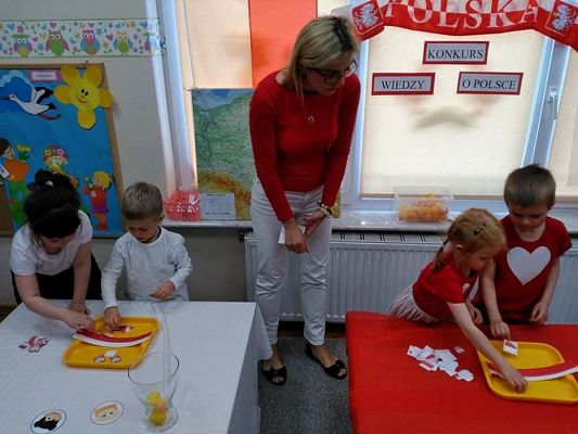 Grafika #33: 27.04.2018r. Cykl zajęć Polska moj kraj w gr. II