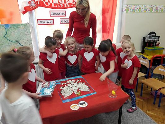 Grafika #48: 27.04.2018r. Cykl zajęć Polska moj kraj w gr. II