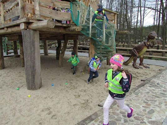 Grafika #56: 27.04.2018 Wycieczka do Parku Ewolucji w Sławutówku cz.II