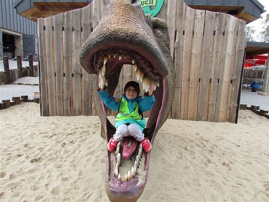 Grafika #61: 27.04.2018 Wycieczka do Parku Ewolucji w Sławutówku cz.II