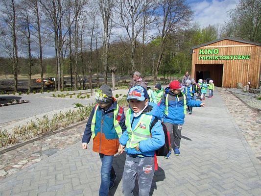 Grafika #27: 27.04.2018 Wycieczka do Parku Ewolucji w Sławutówku cz.I