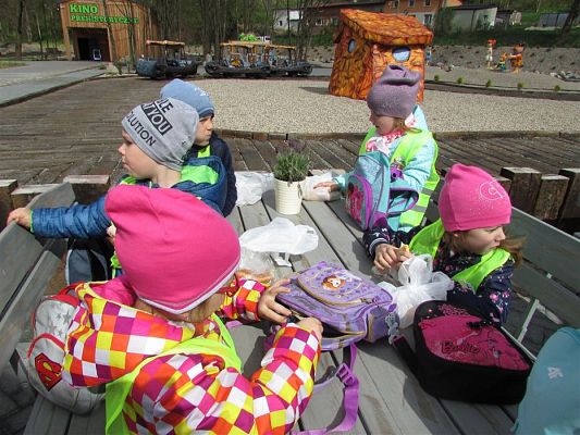 Grafika #28: 27.04.2018 Wycieczka do Parku Ewolucji w Sławutówku cz.I