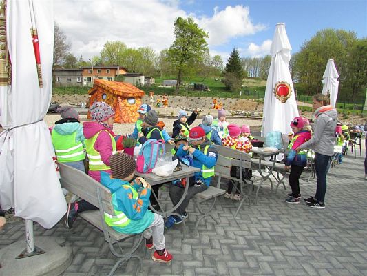 Grafika #32: 27.04.2018 Wycieczka do Parku Ewolucji w Sławutówku cz.I