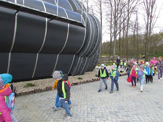 Grafika #35: 27.04.2018 Wycieczka do Parku Ewolucji w Sławutówku cz.I