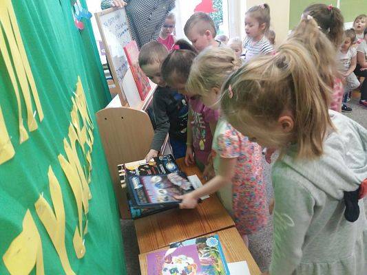 Grafika #10: 23.04.2018r. Światowy Dzień Książki