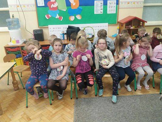 Grafika #49: 23.04.2018r. Światowy Dzień Książki